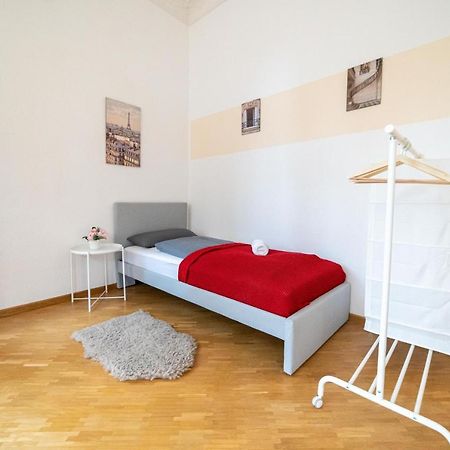 Fullhouse - Halle - Vs7 - 3 Beds - Nespresso Luaran gambar