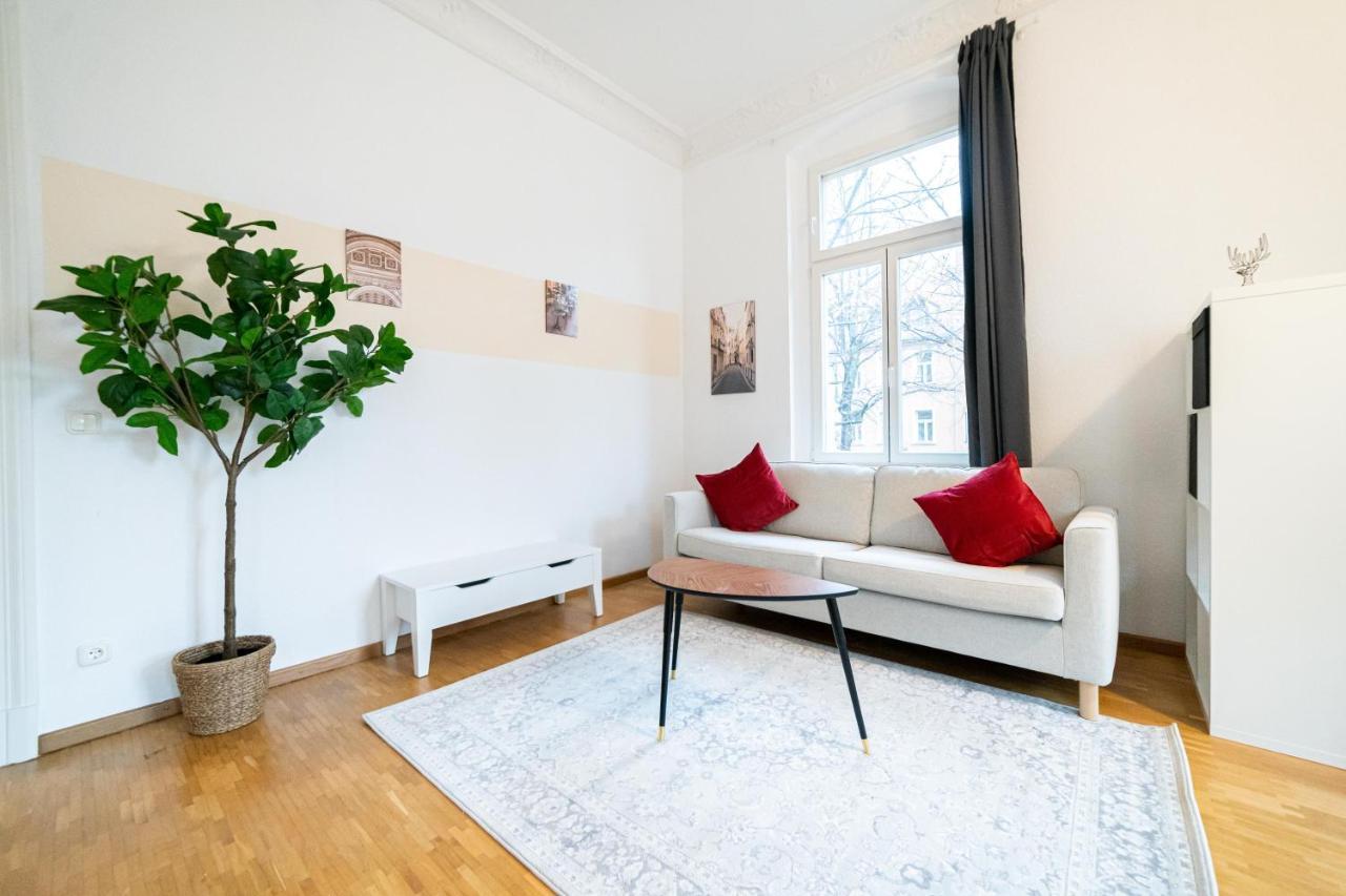 Fullhouse - Halle - Vs7 - 3 Beds - Nespresso Luaran gambar