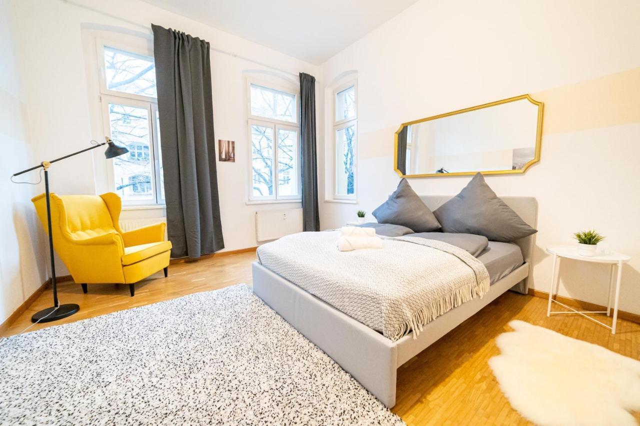 Fullhouse - Halle - Vs7 - 3 Beds - Nespresso Luaran gambar