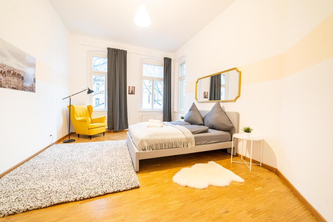 Fullhouse - Halle - Vs7 - 3 Beds - Nespresso Luaran gambar