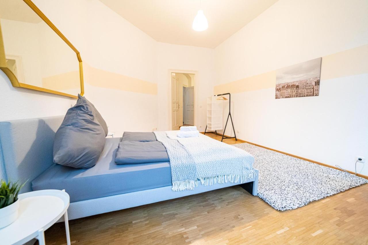 Fullhouse - Halle - Vs7 - 3 Beds - Nespresso Luaran gambar